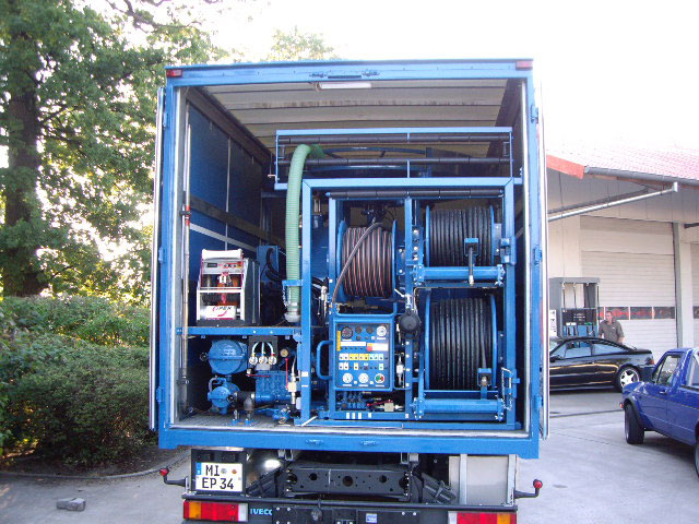 multifunktionsfahrzeug-1